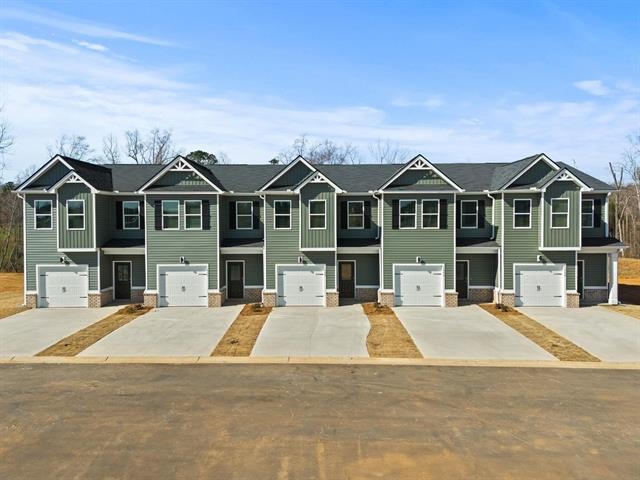 1046 Port Harbor Court, Spartanburg, South Carolina image 2