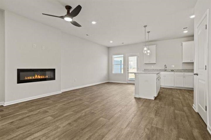 1046 Port Harbor Court, Spartanburg, South Carolina image 4
