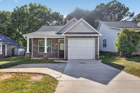 Homes For Sale - 112 Dundee Court<br/> Anderson, SC 29621