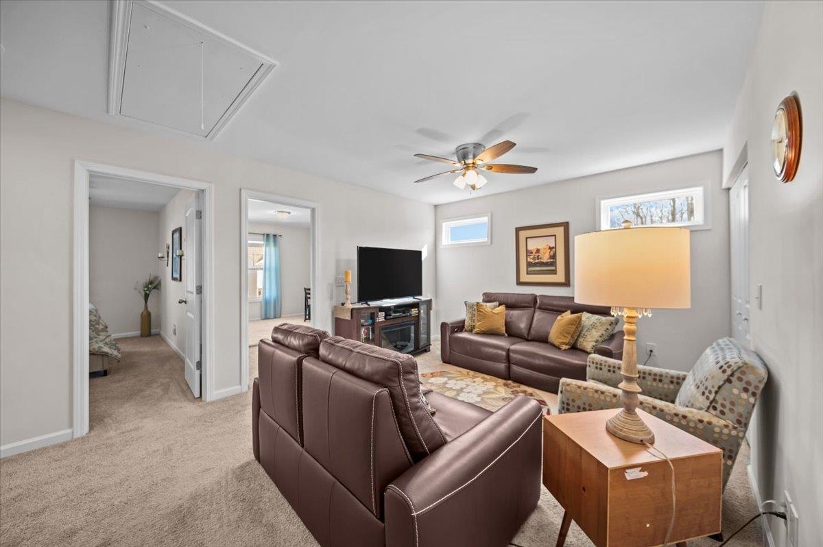 326 Chinchilla Drive, Fountain Inn, South Carolina image 12