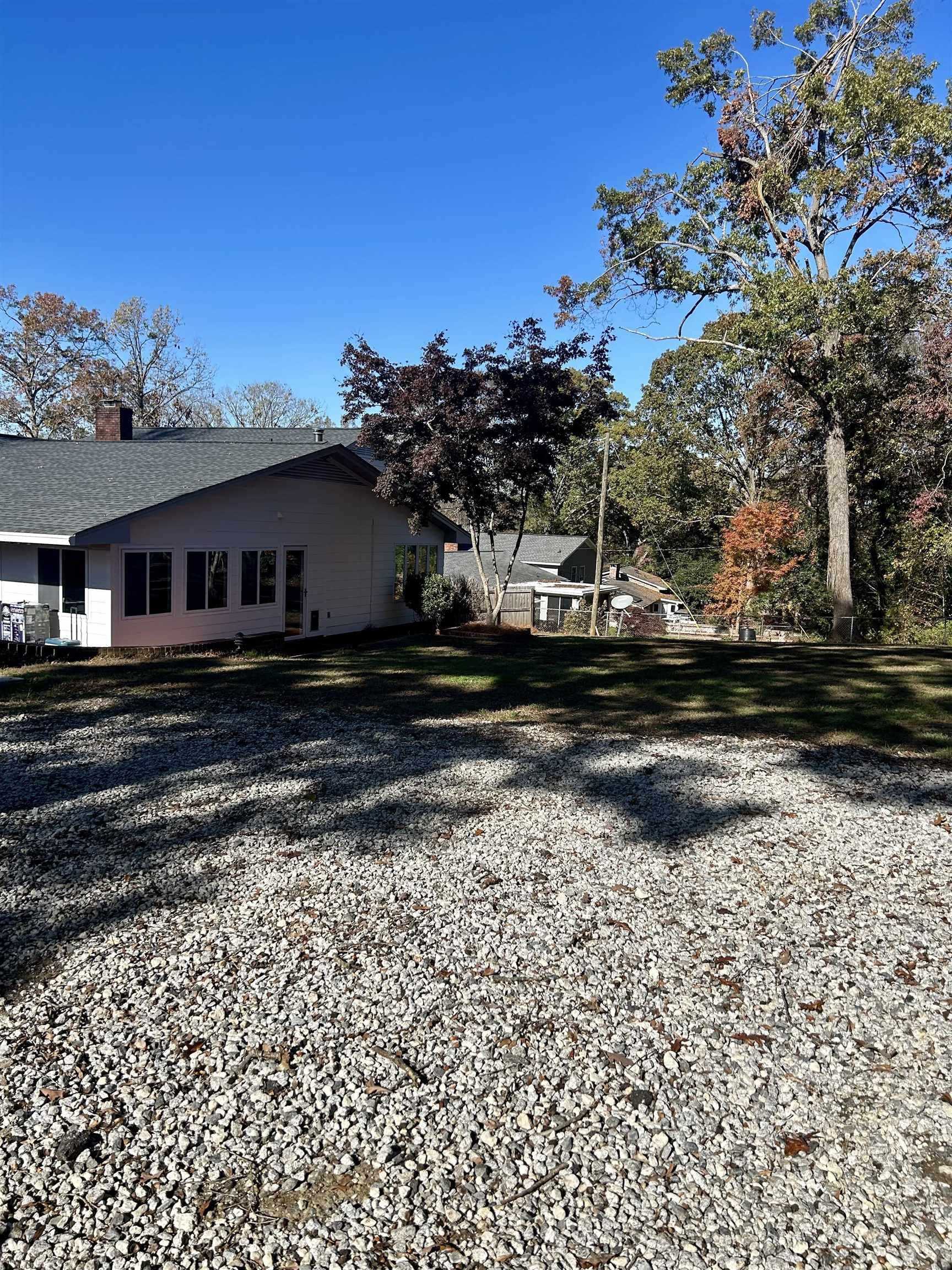320 Lake Forest Drive, Spartanburg, South Carolina image 26