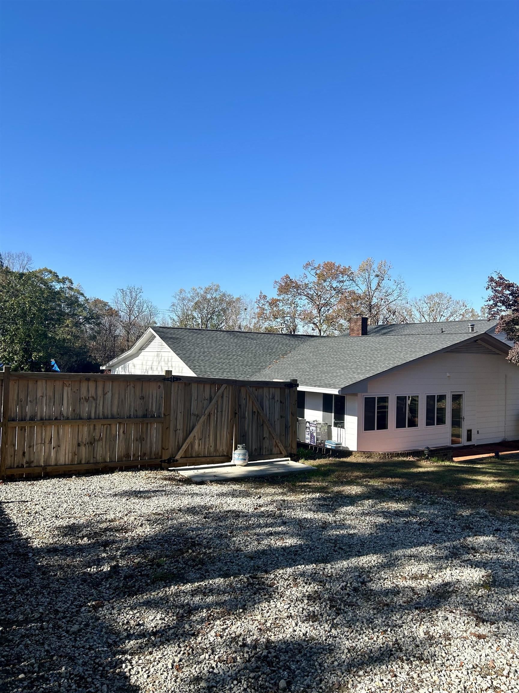 320 Lake Forest Drive, Spartanburg, South Carolina image 27