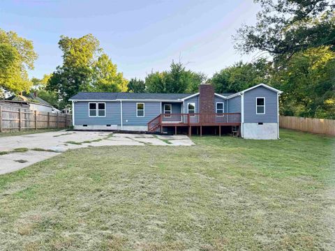 Homes For Sale - 107 Short Alley<br/> Gaffney, SC 29340