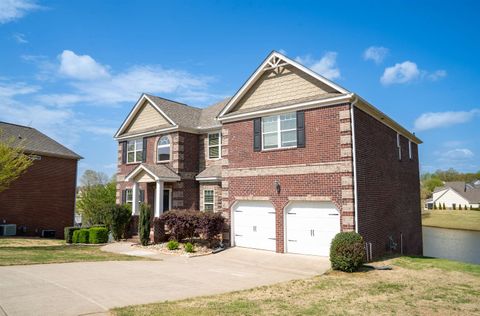 Homes For Sale - 131 Walkers Bluff Road<br/> Spartanburg County, Boiling Springs, SC 29316