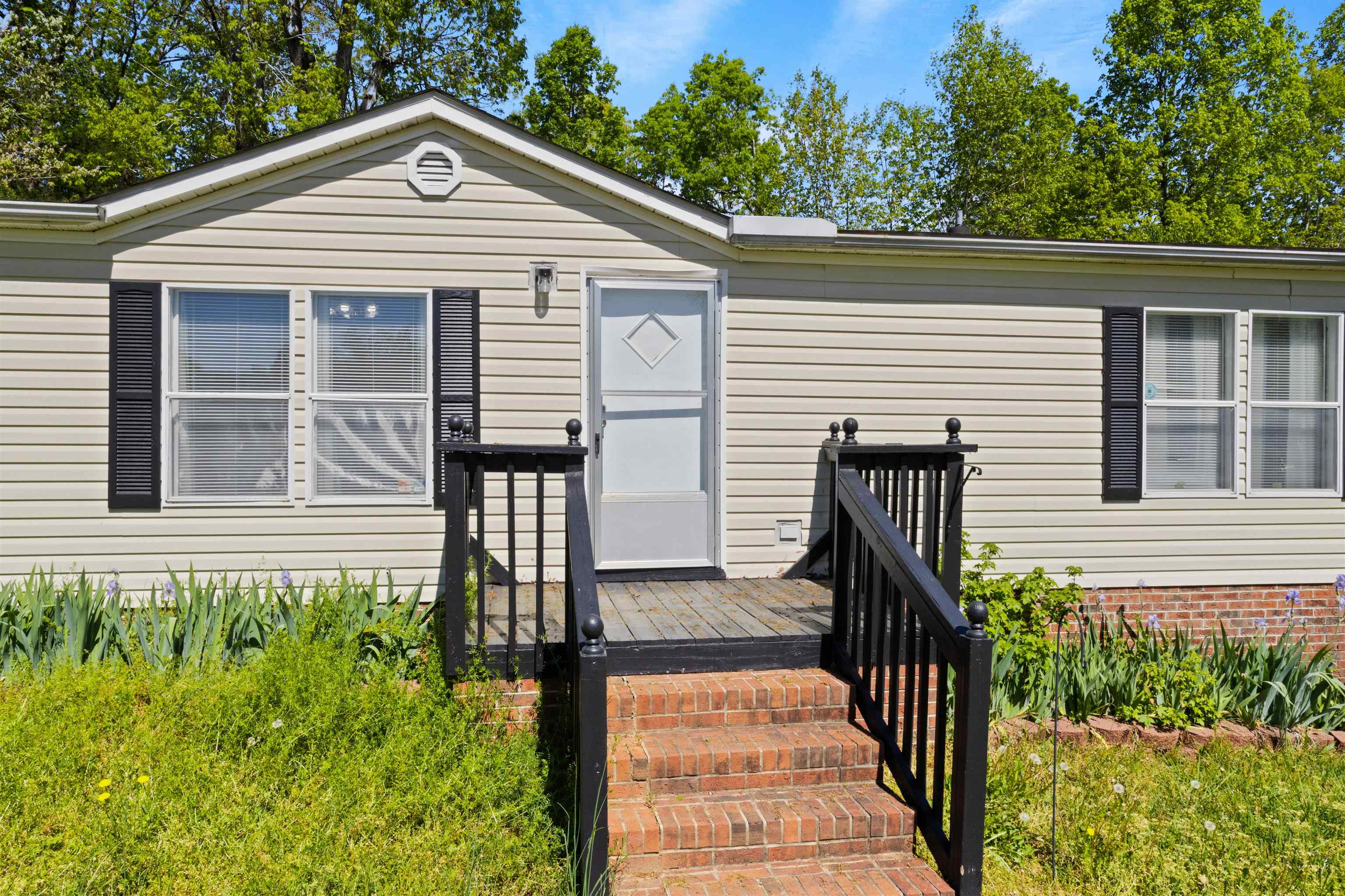 401 Walnut Crest Court, Fountain Inn, South Carolina image 3