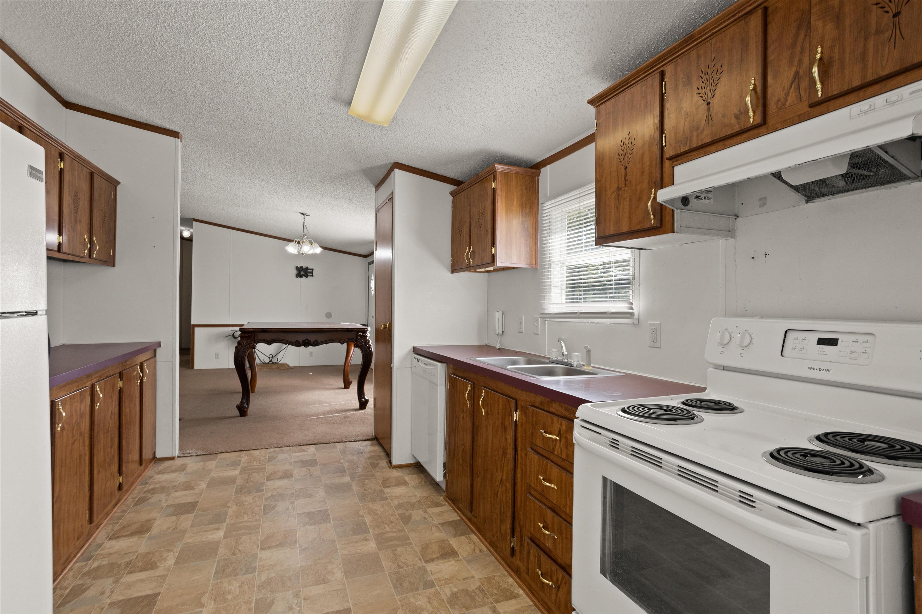 401 Walnut Crest Court, Fountain Inn, South Carolina image 8
