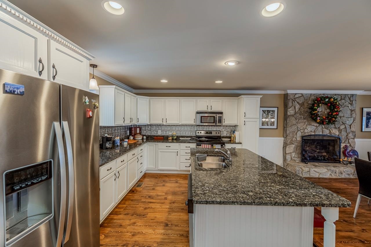 423 Coggins Shore Road, Inman, South Carolina image 5