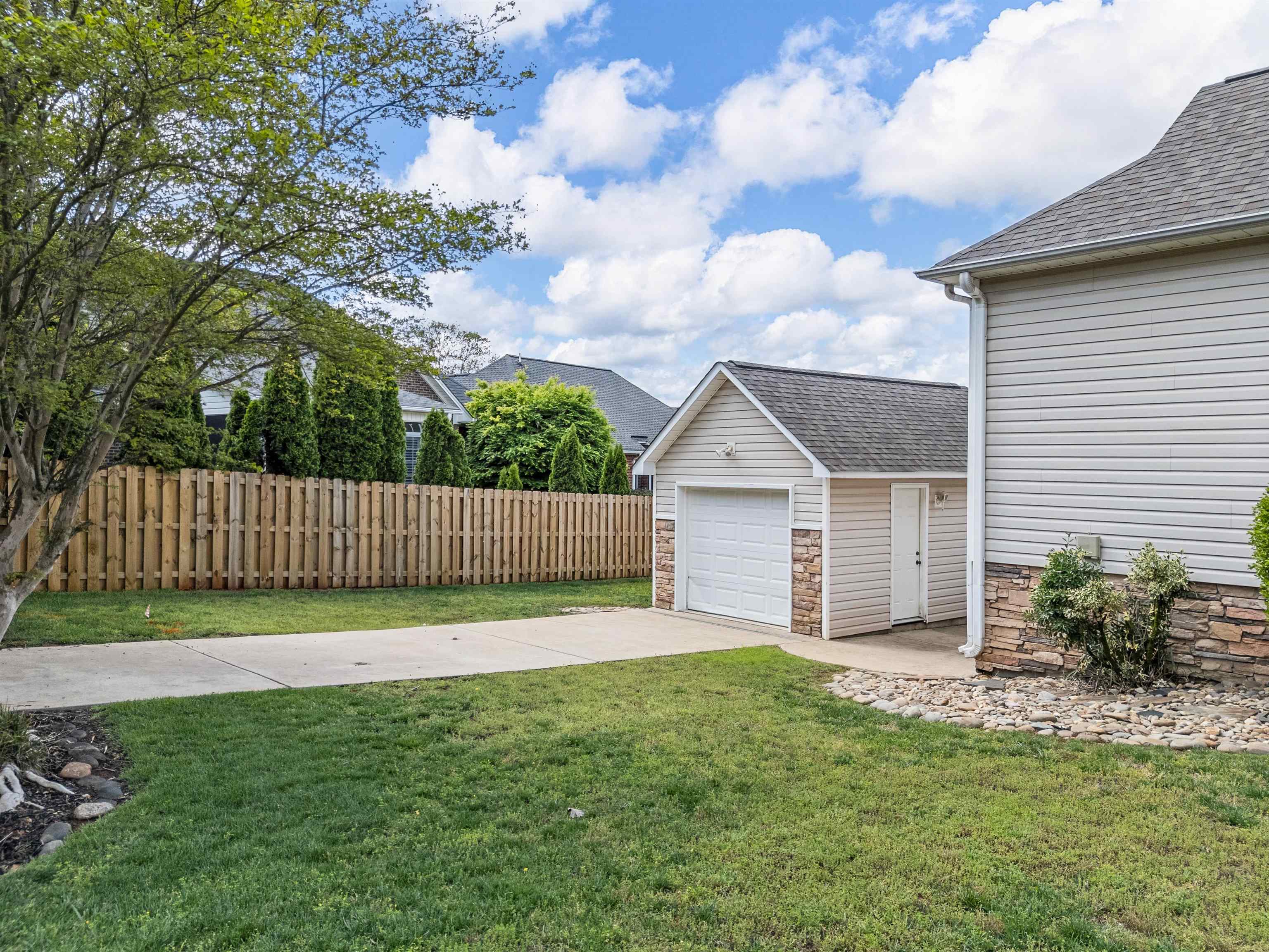 241 Rock Springs Drive, Spartanburg, New York image 41