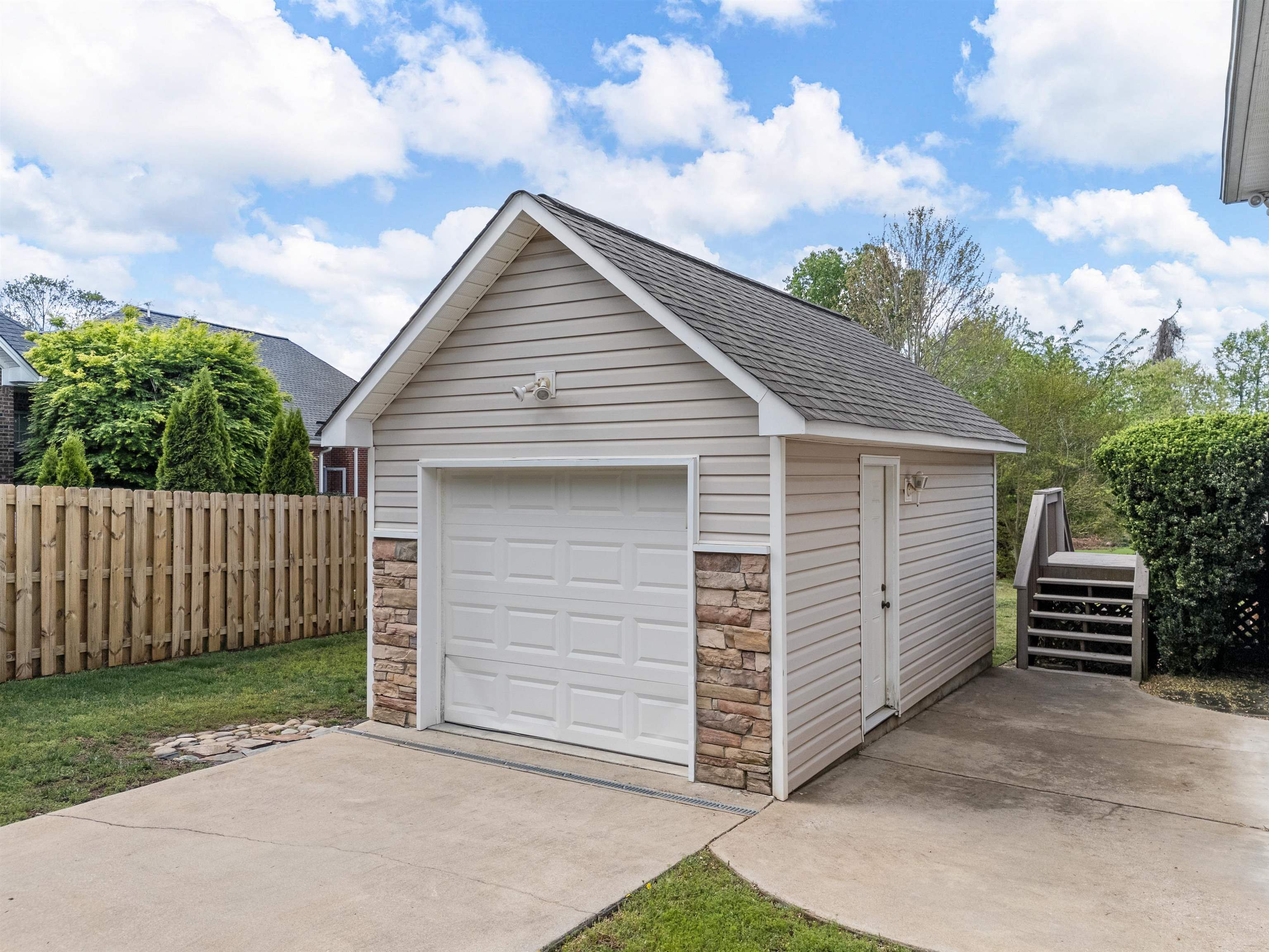 241 Rock Springs Drive, Spartanburg, New York image 42