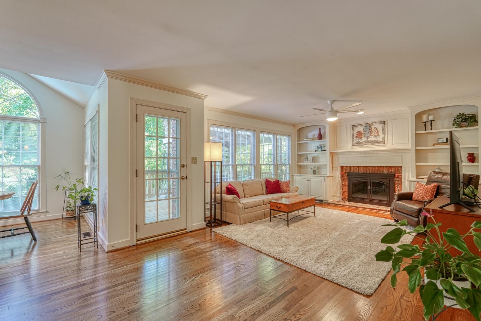 201 Woodridge Drive, Spartanburg, South Carolina image 3