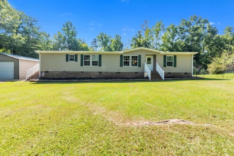 Mobile Home For Sale - 1510 Highway 414<br/> Greenville County, Travelers Rest, SC 29690