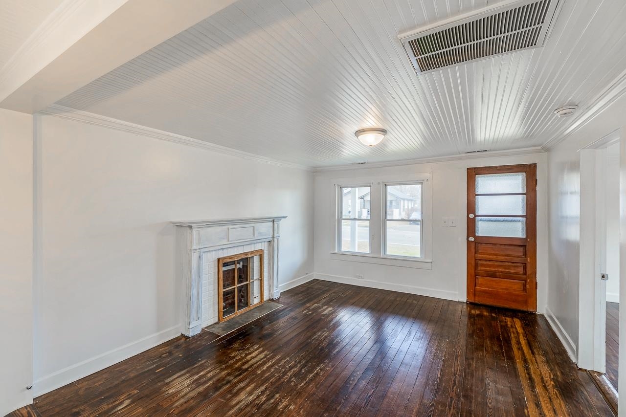 304 Poplar Drive, Greer, South Carolina image 4
