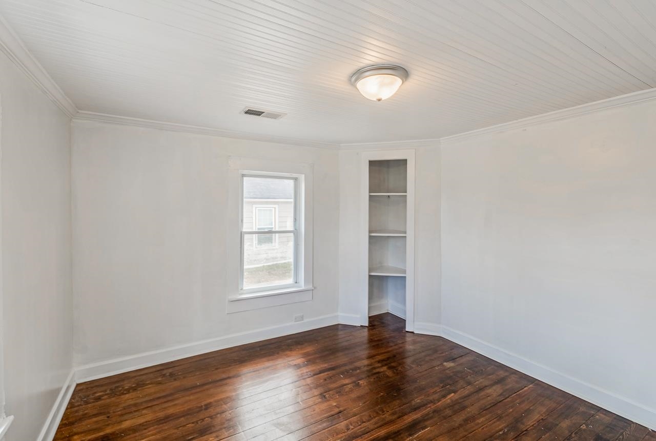 304 Poplar Drive, Greer, South Carolina image 12
