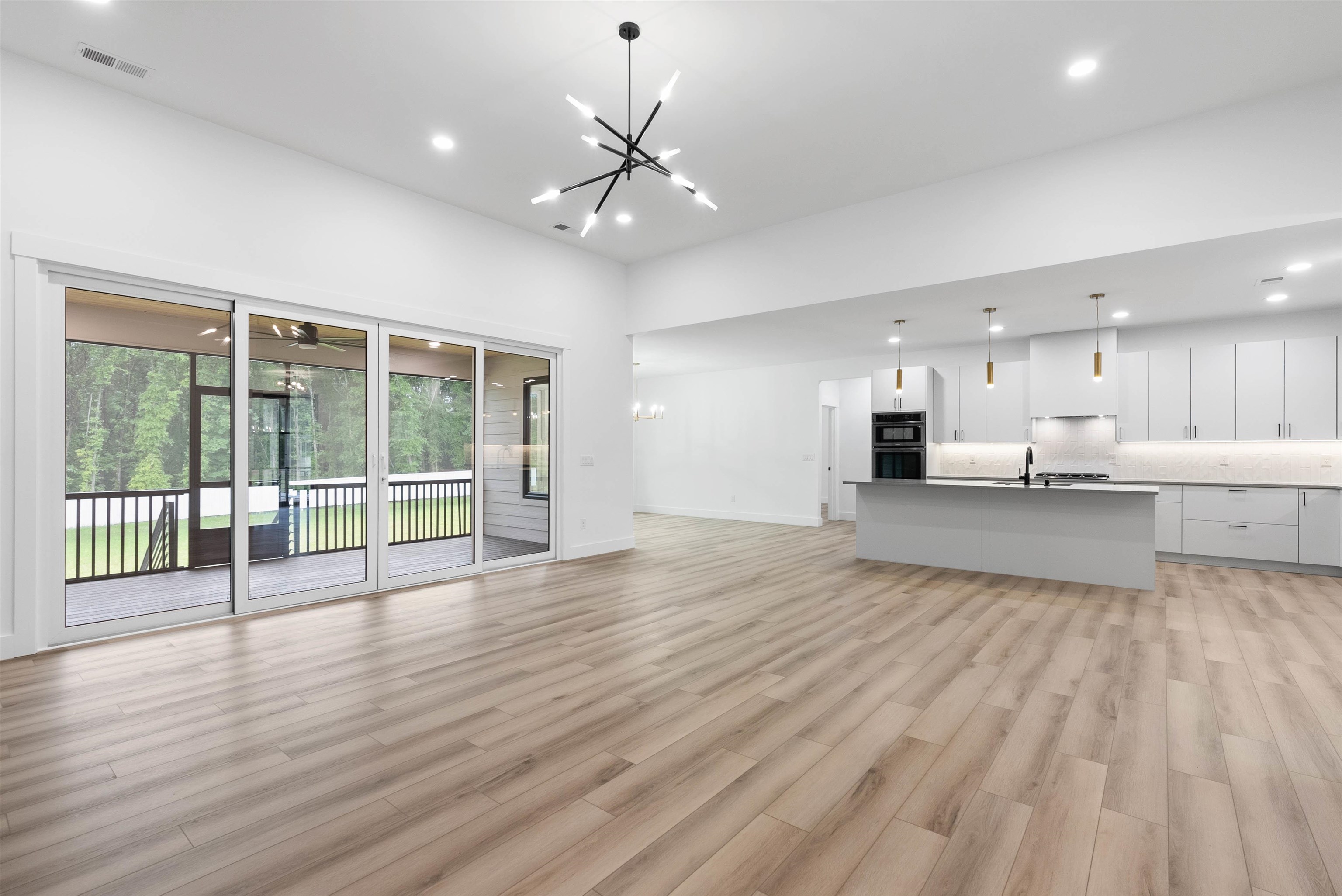 734 New South Court, WELLFORD, South Carolina image 6