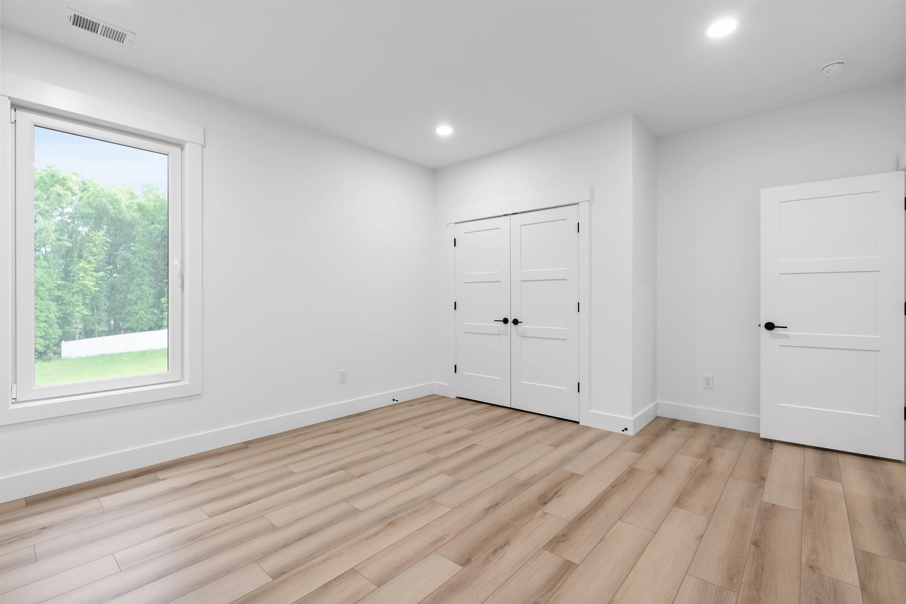 734 New South Court, WELLFORD, South Carolina image 22