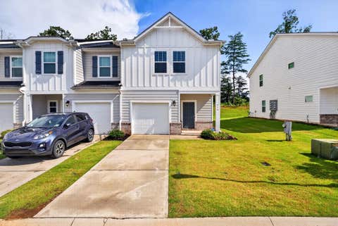 Townhouse For Sale - 919 Yarn Way<br/> Spartanburg County, Greer, SC 29651