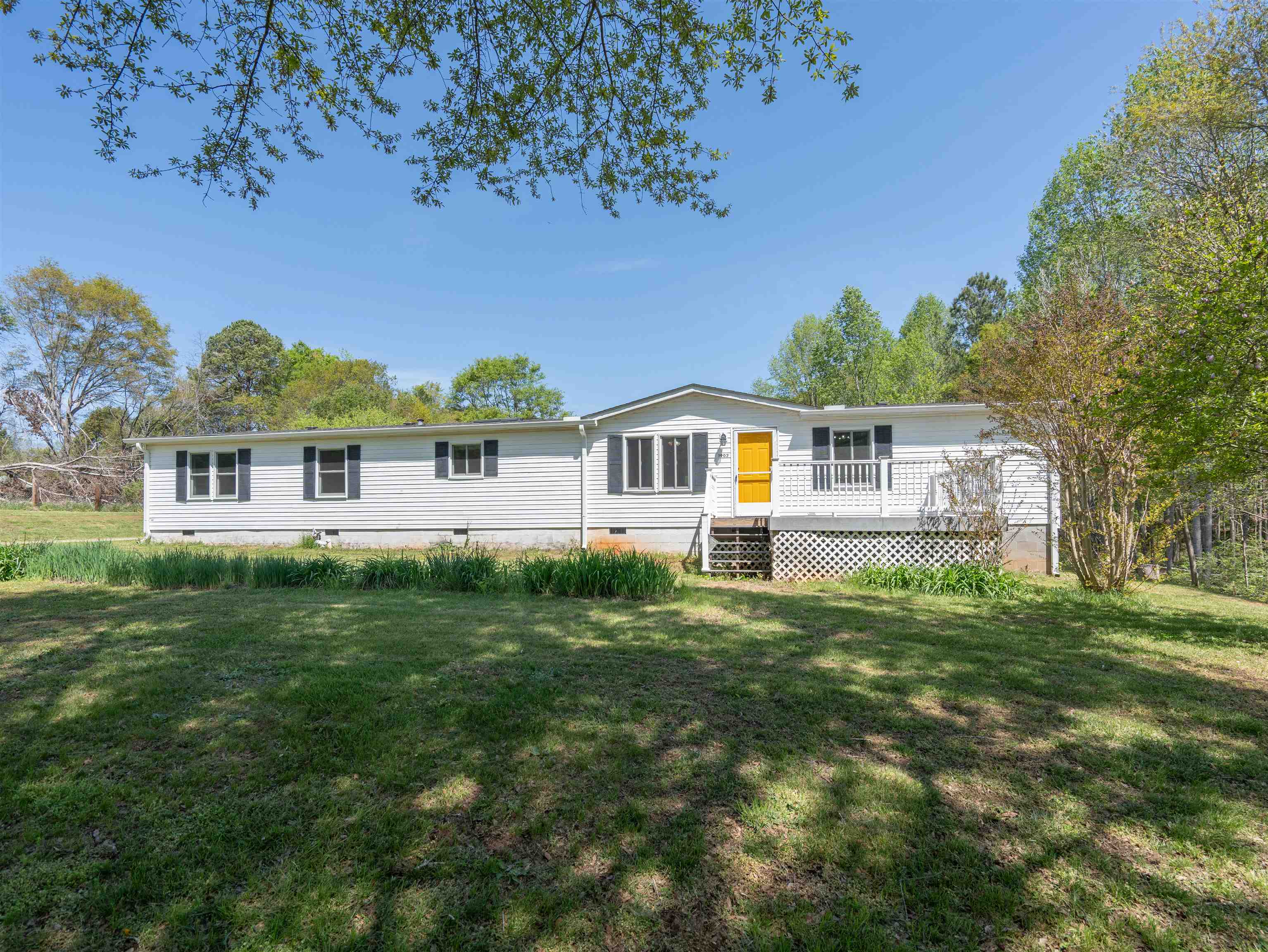 1902 Fairfield Road, Chesnee, South Carolina image 1