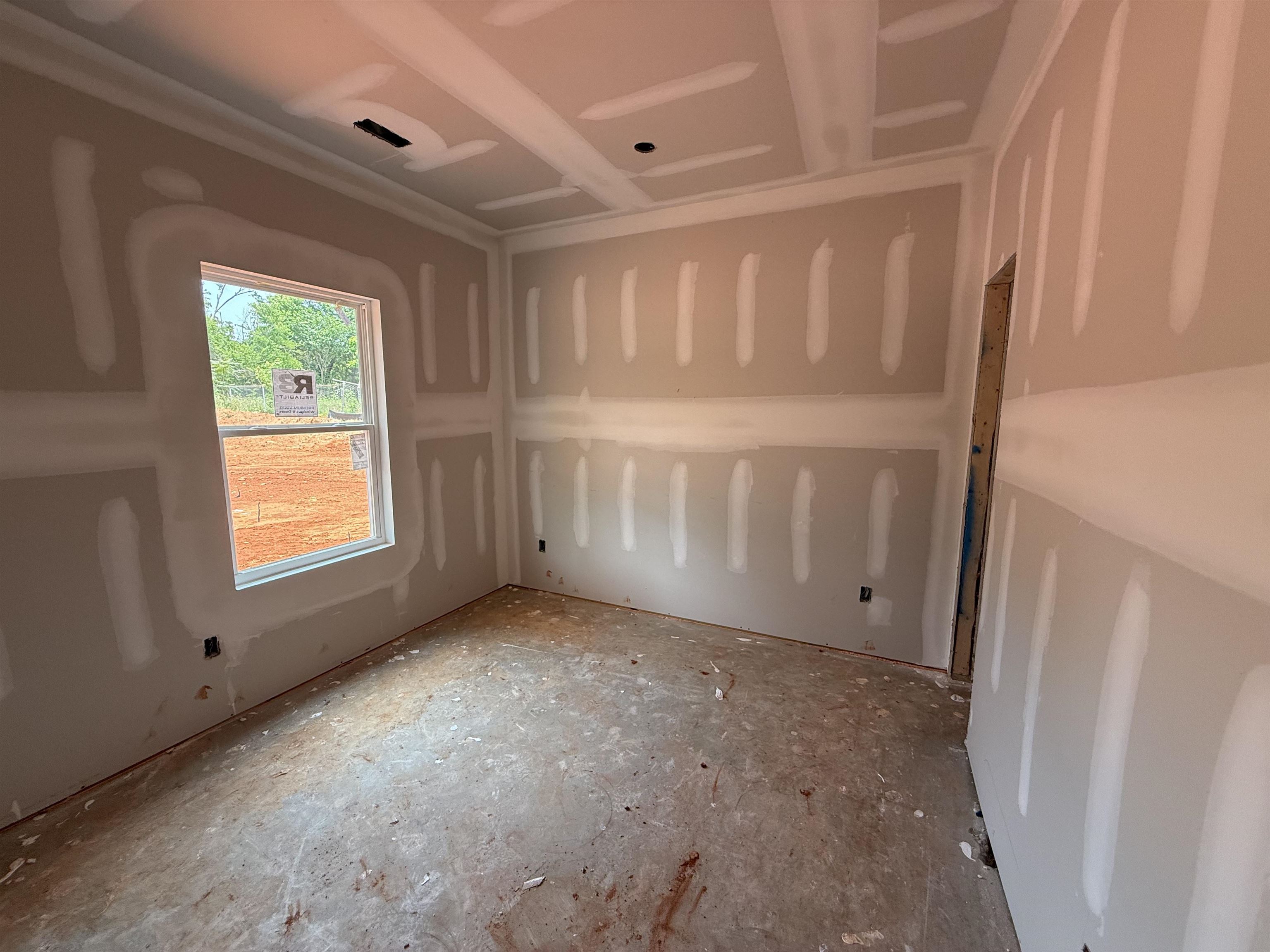 261 Woodgate Road, Cowpens, South Carolina image 8