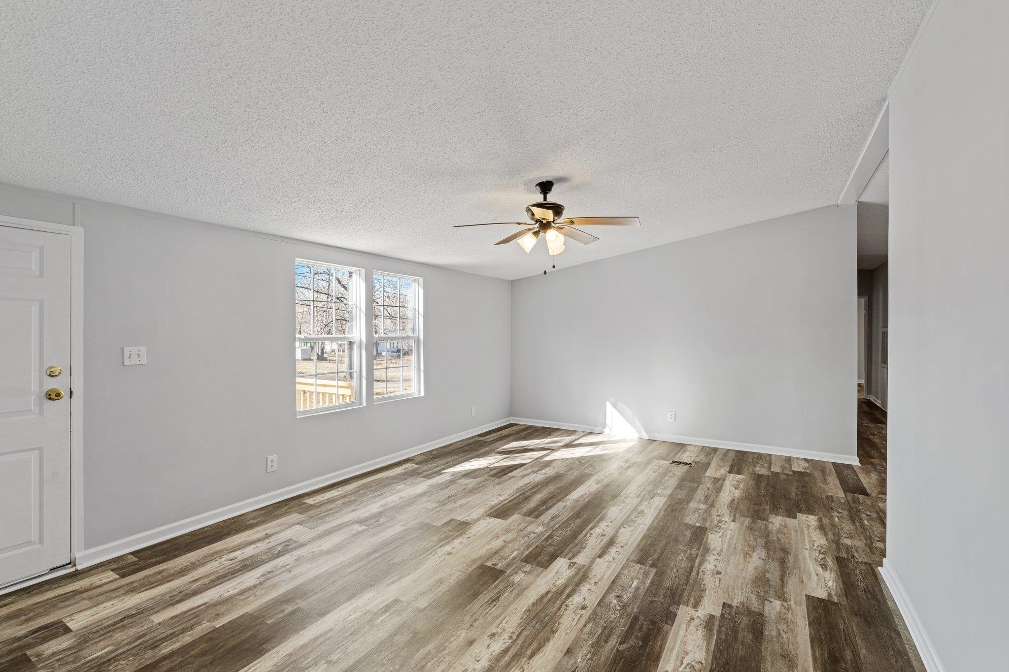 135 Cox Road, Wellford, South Carolina image 4