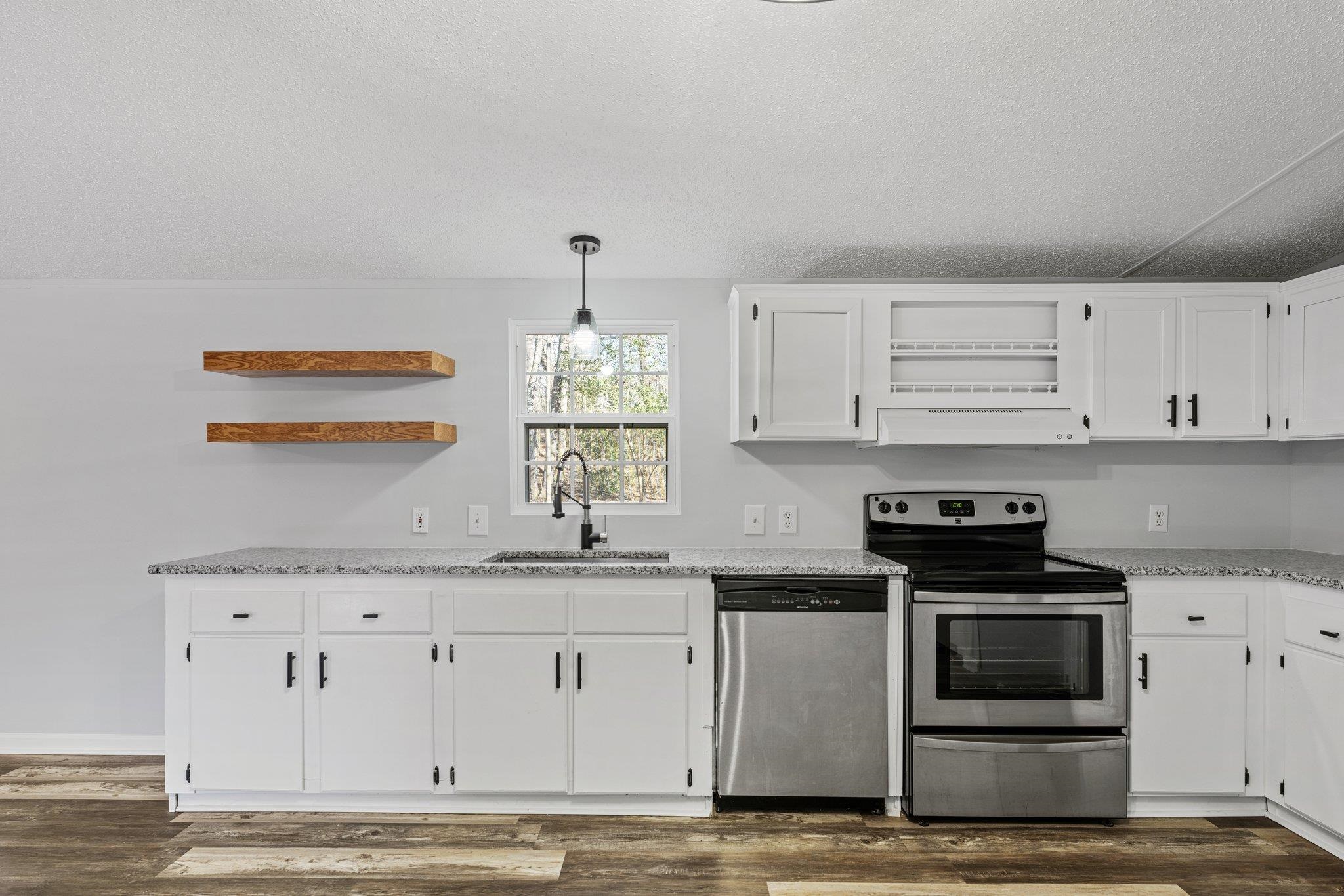 135 Cox Road, Wellford, South Carolina image 7
