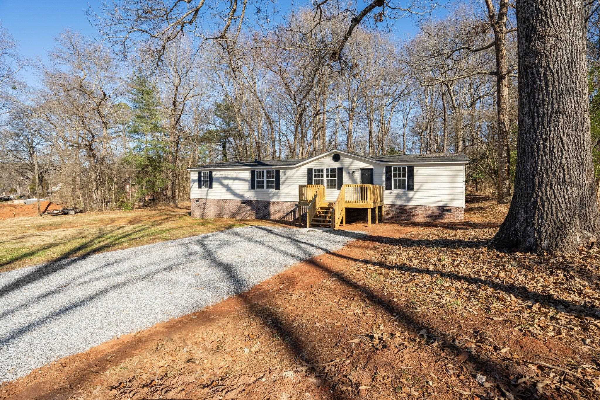 135 Cox Road, Wellford, South Carolina image 2
