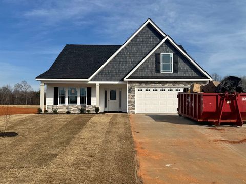 Homes For Sale - 114 Crooked Tree Drive<br/> Gaffney, SC 29341