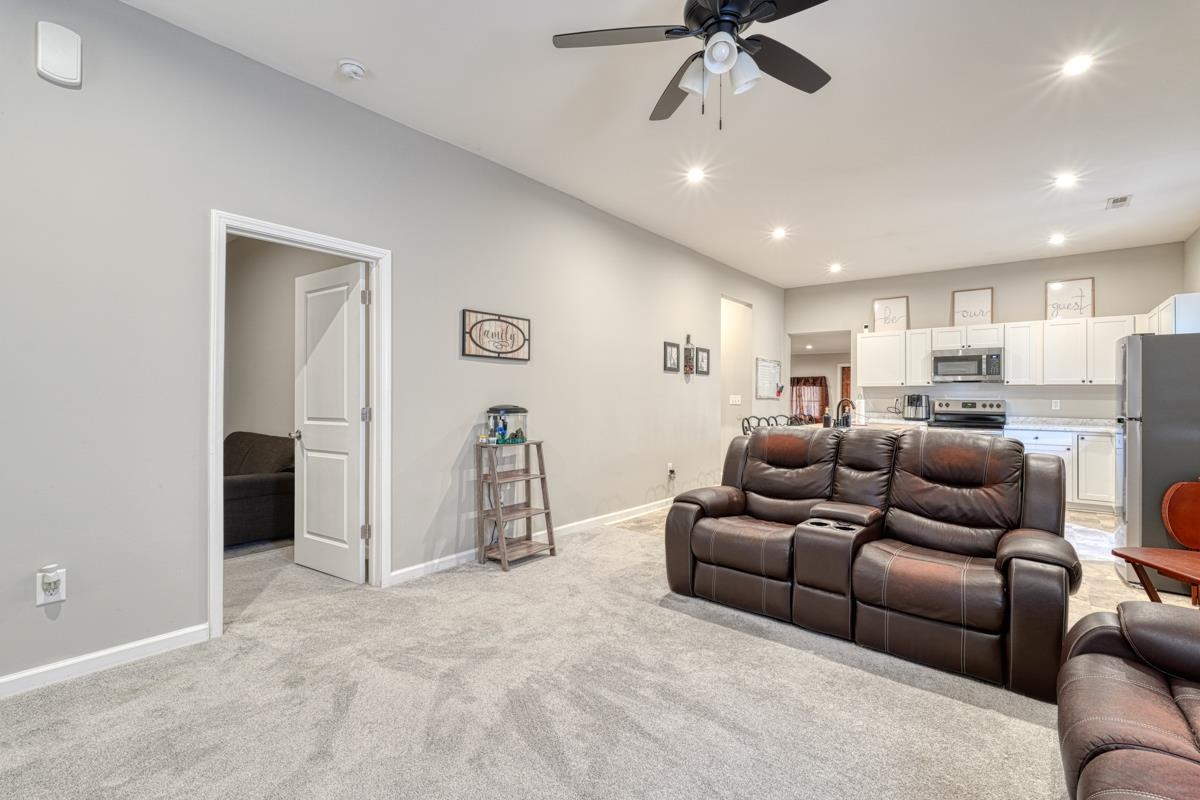 2000 E Blackstock Road, Spartanburg, South Carolina image 3