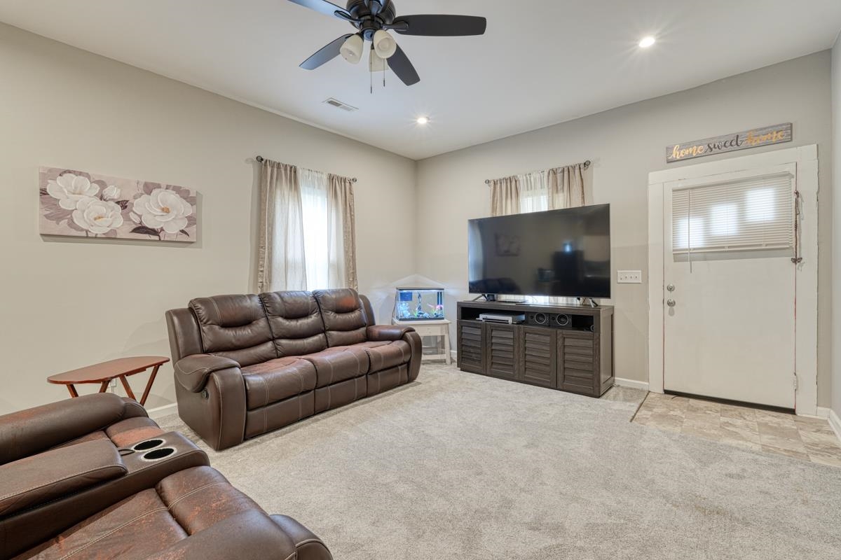 2000 E Blackstock Road, Spartanburg, South Carolina image 4