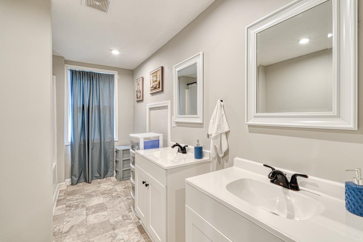 2000 E Blackstock Road, Spartanburg, South Carolina image 18