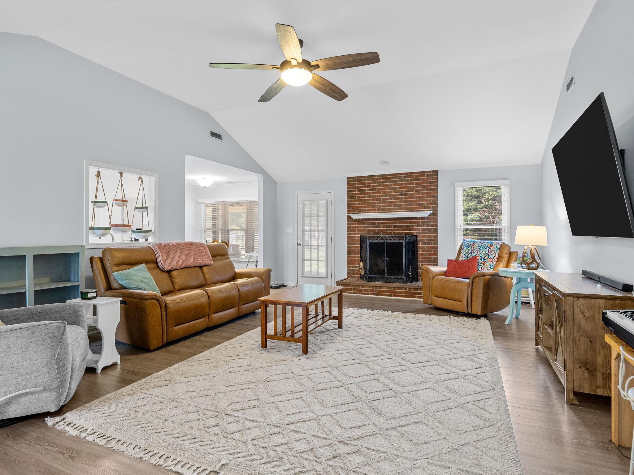 110 Miller Springs Drive, Moore, South Carolina image 7