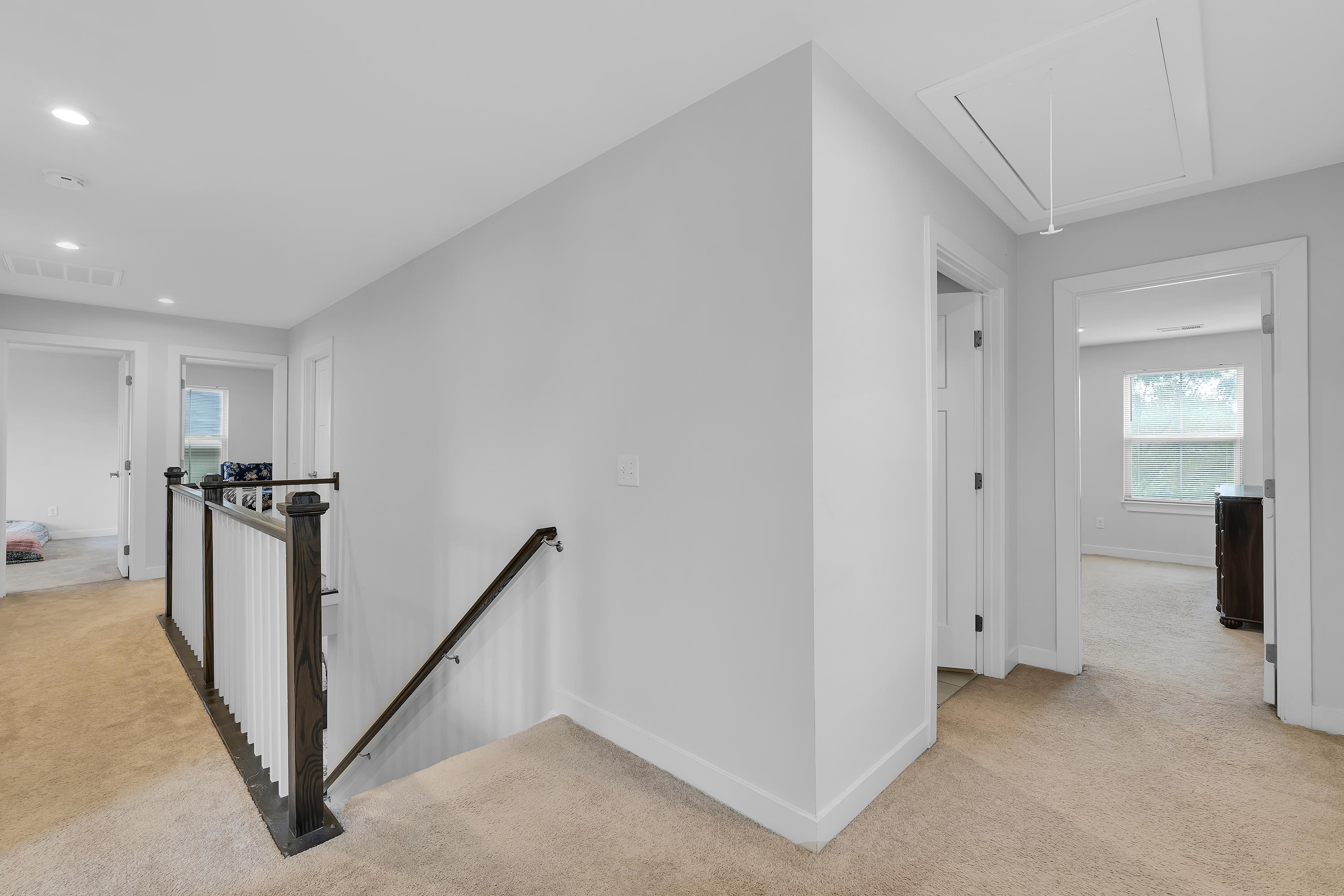 Duncan, South Carolina 29334, United States, 5 Bedrooms Bedrooms, ,4 BathroomsBathrooms,Residential,Active,251838