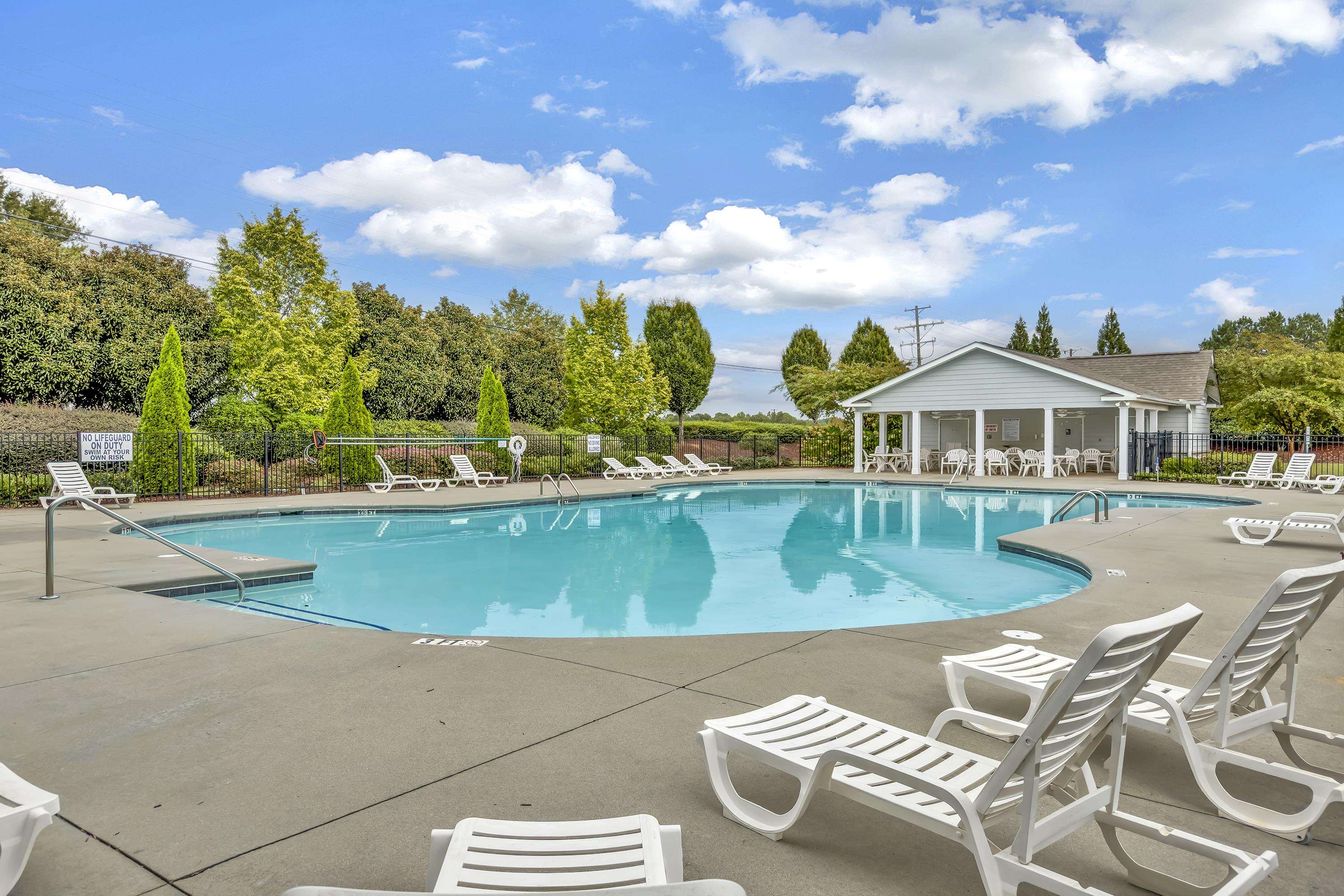 Duncan, South Carolina 29334, United States, 5 Bedrooms Bedrooms, ,4 BathroomsBathrooms,Residential,Active,251838