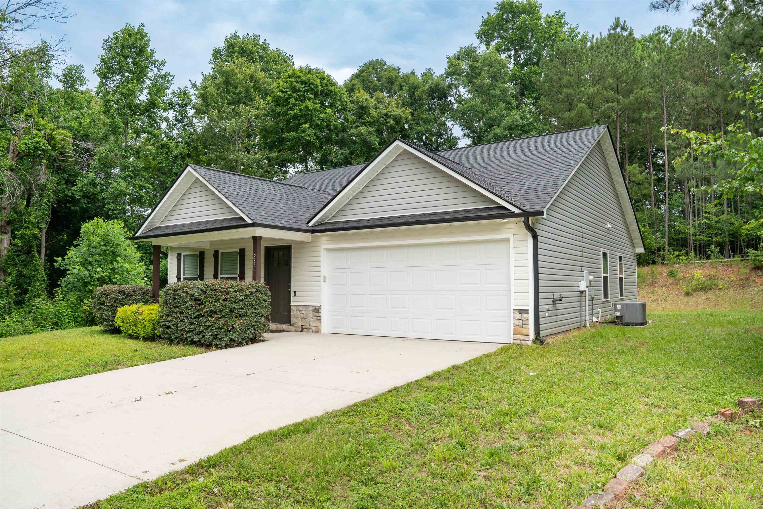 330 Gale Wind Court, Inman, South Carolina image 2