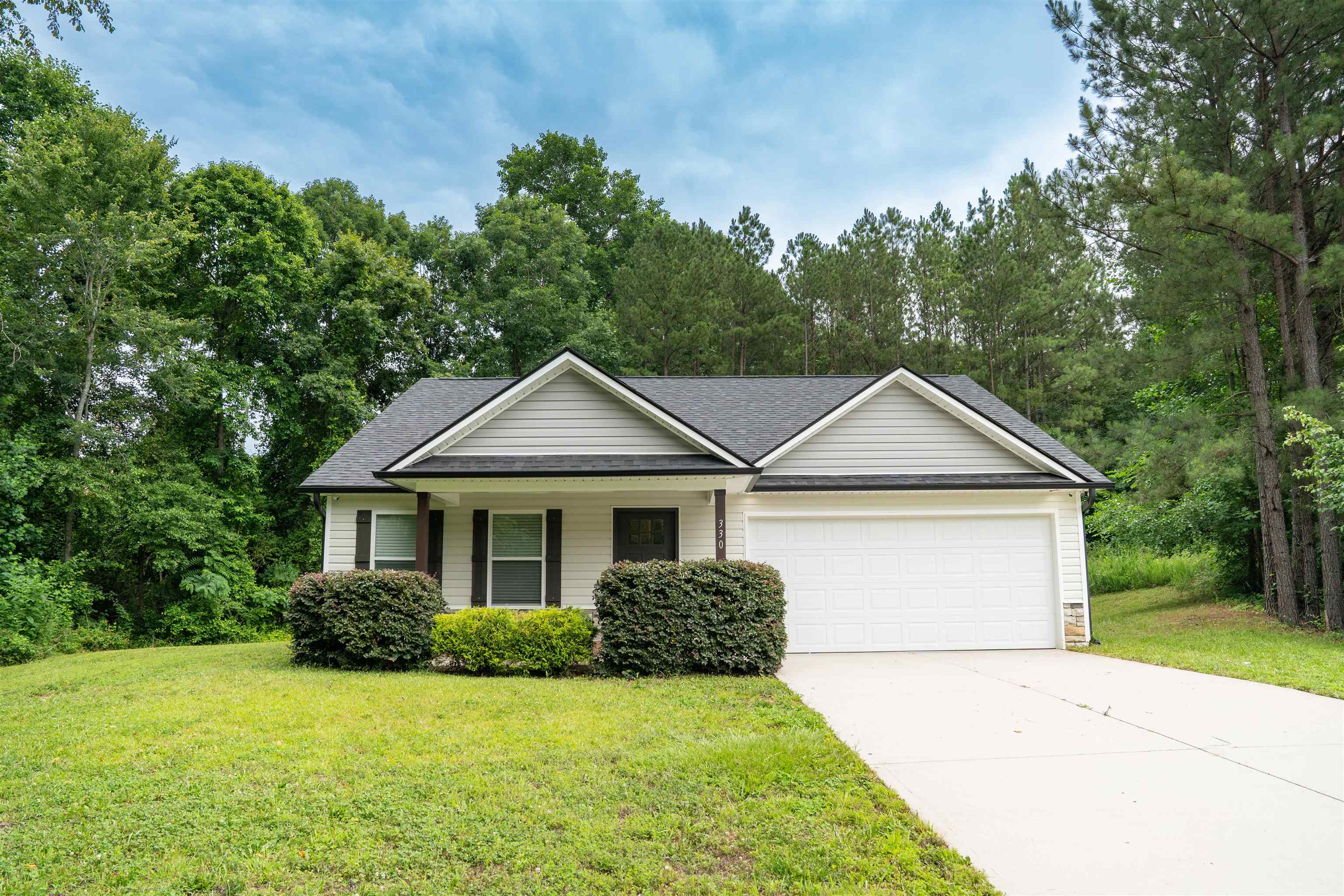 330 Gale Wind Court, Inman, South Carolina image 1
