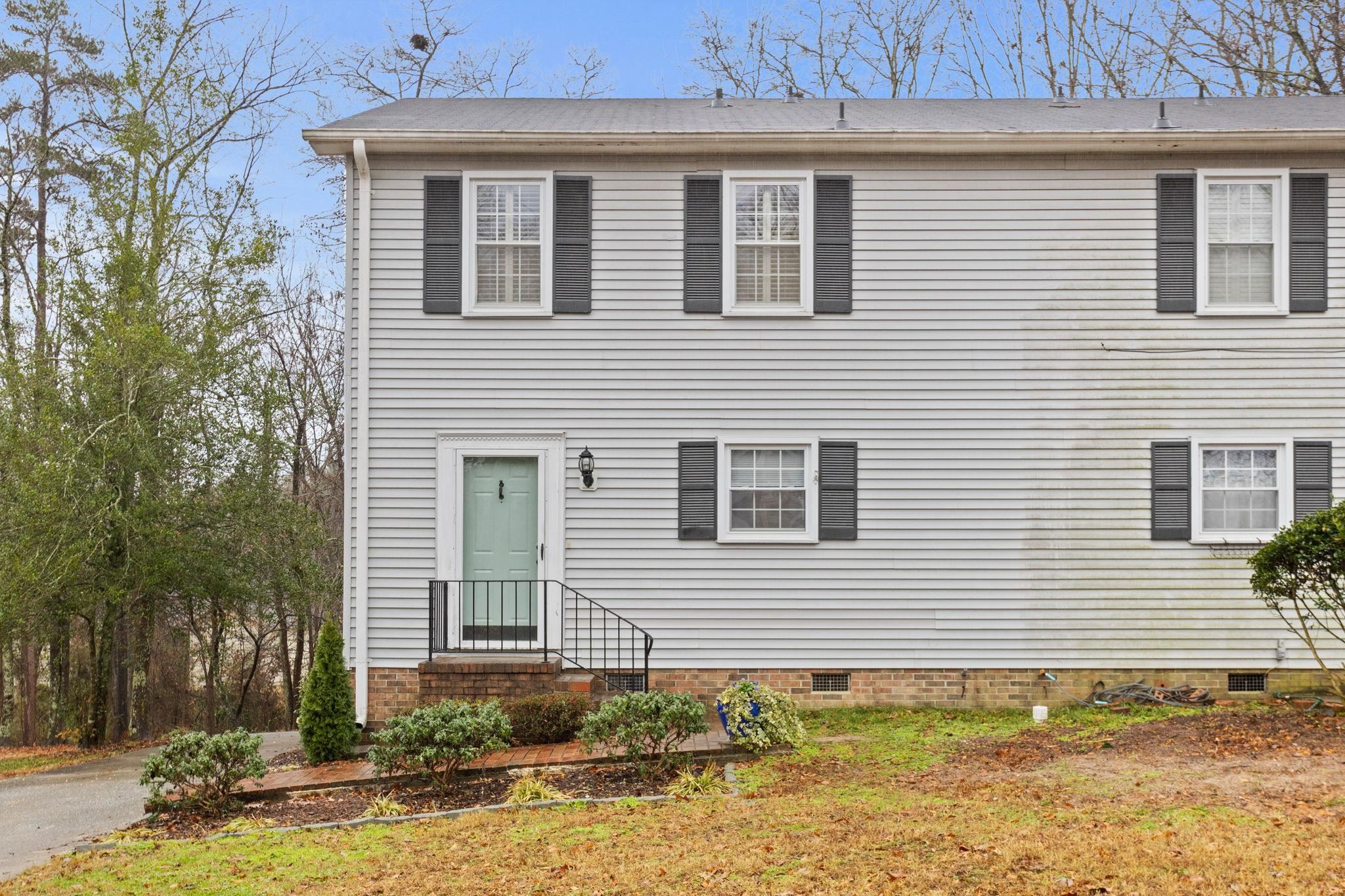 114 Village Court, Greer, South Carolina image 2