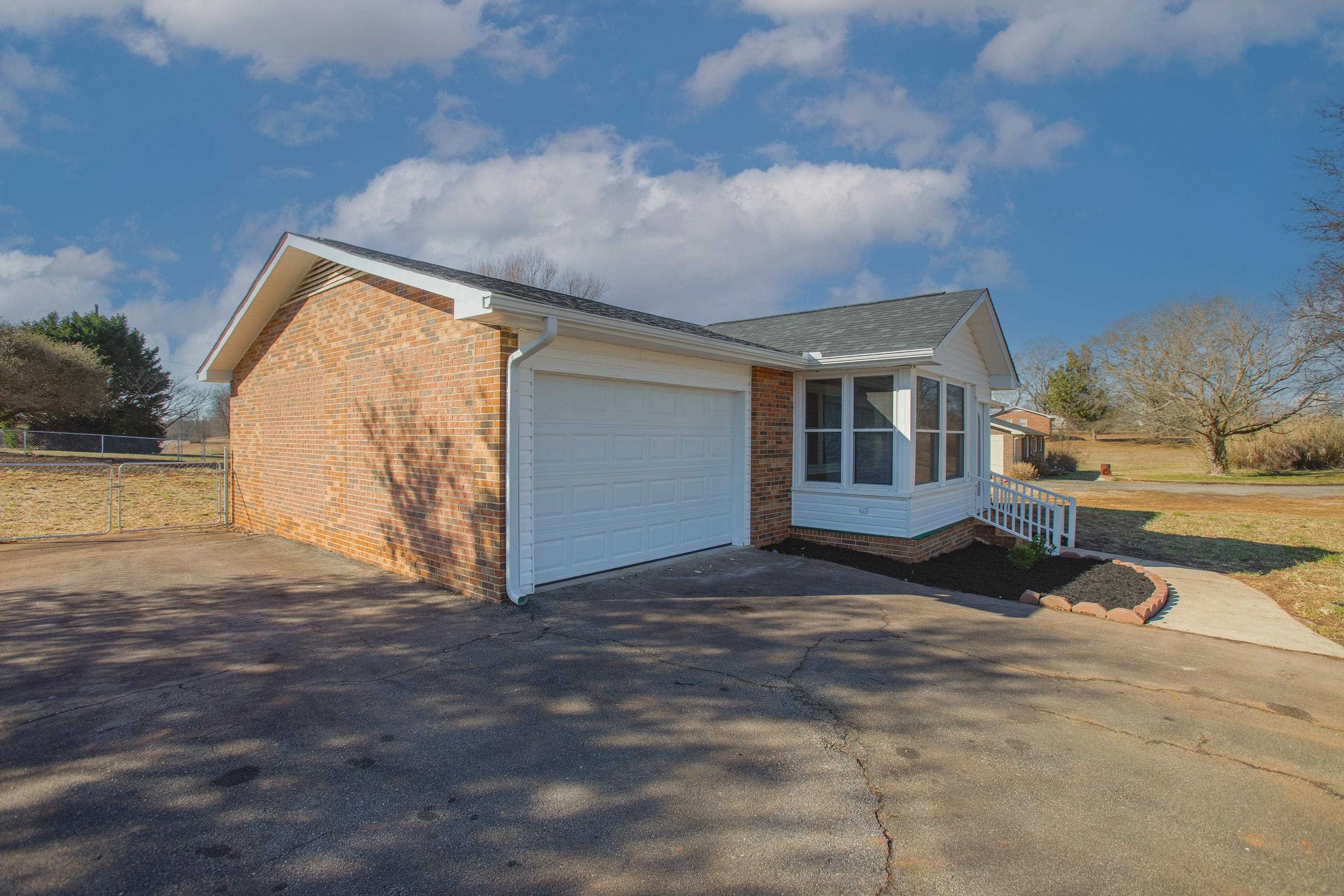 1303 W 11 Highway, Chesnee, South Carolina image 5