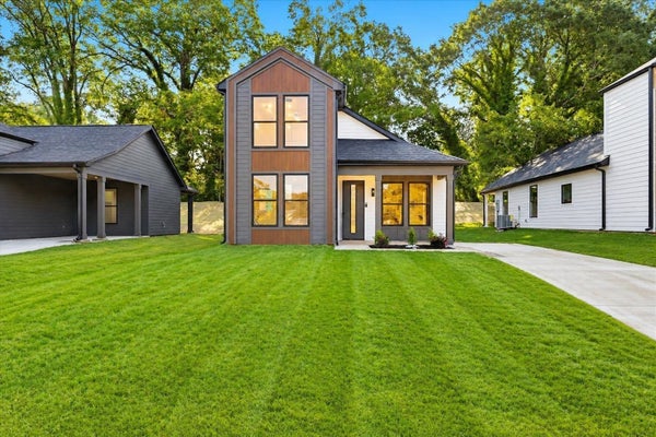583 BEE ST, SPARTANBURG, SC 29301 - Image 30ea3e26a546a66ddb7e5bd33e92d7be/888684381