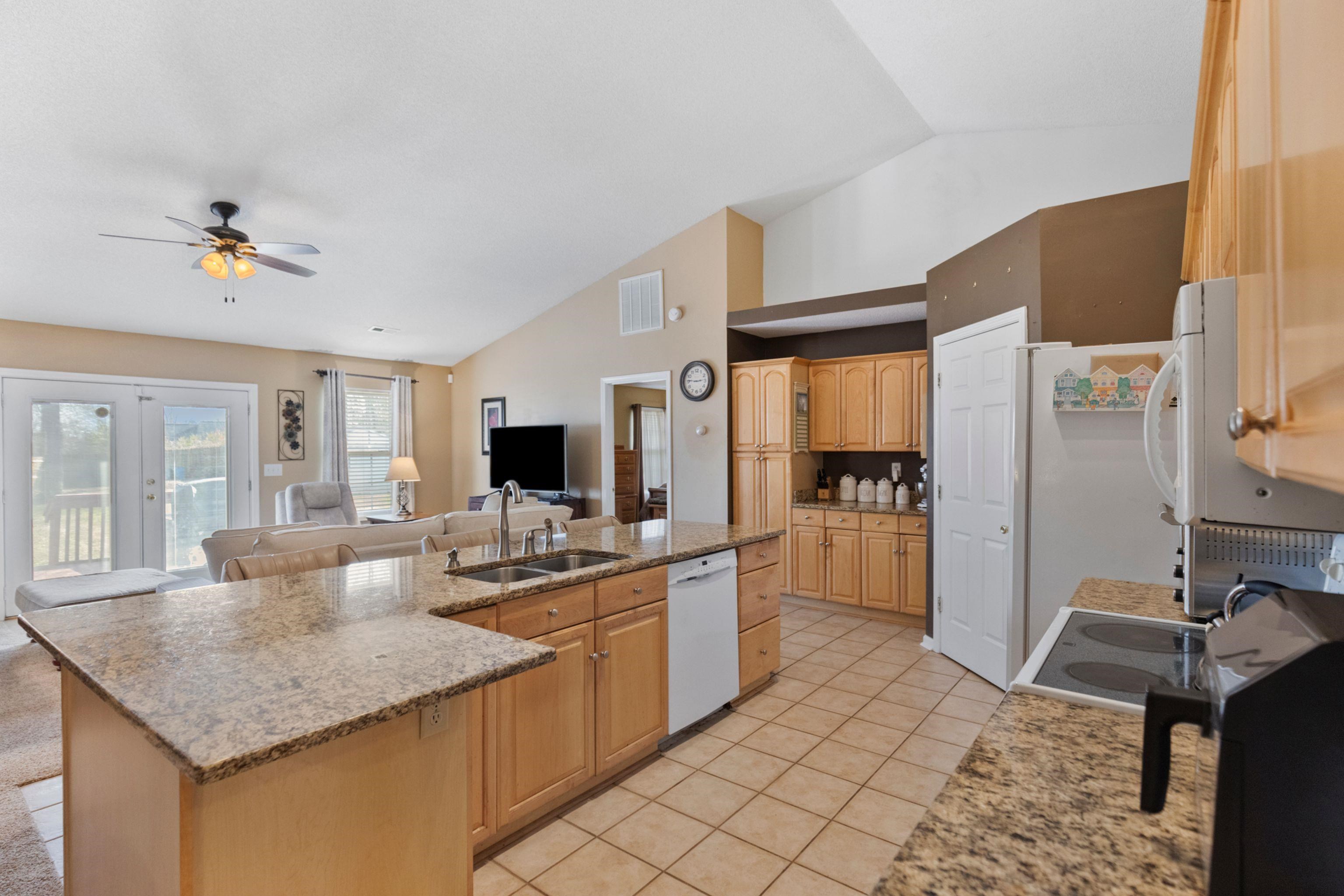 194 Clearview Circle, Greer, South Carolina image 6