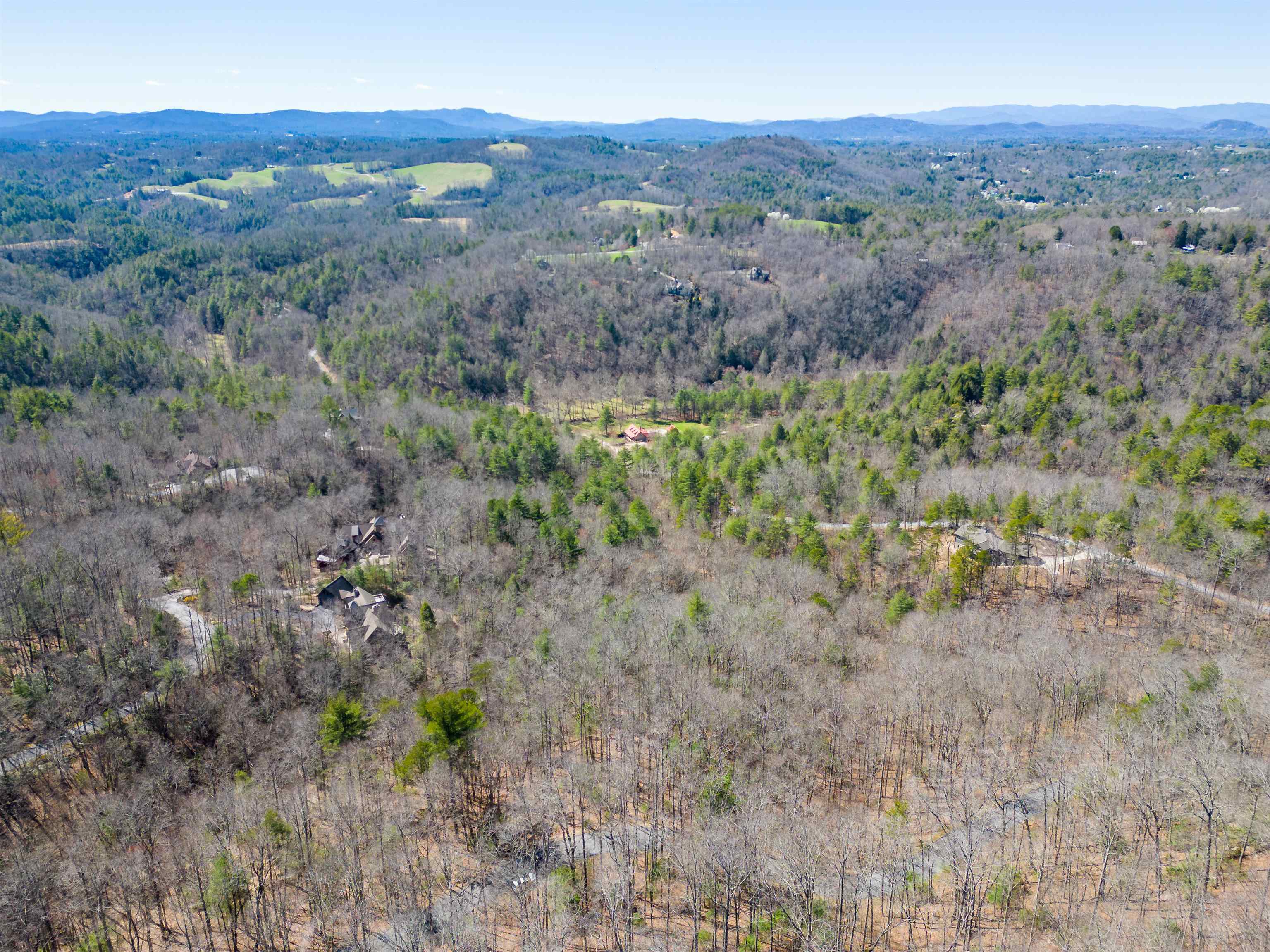 132 Overlook Park Drive, Hendersonville, North Carolina image 5