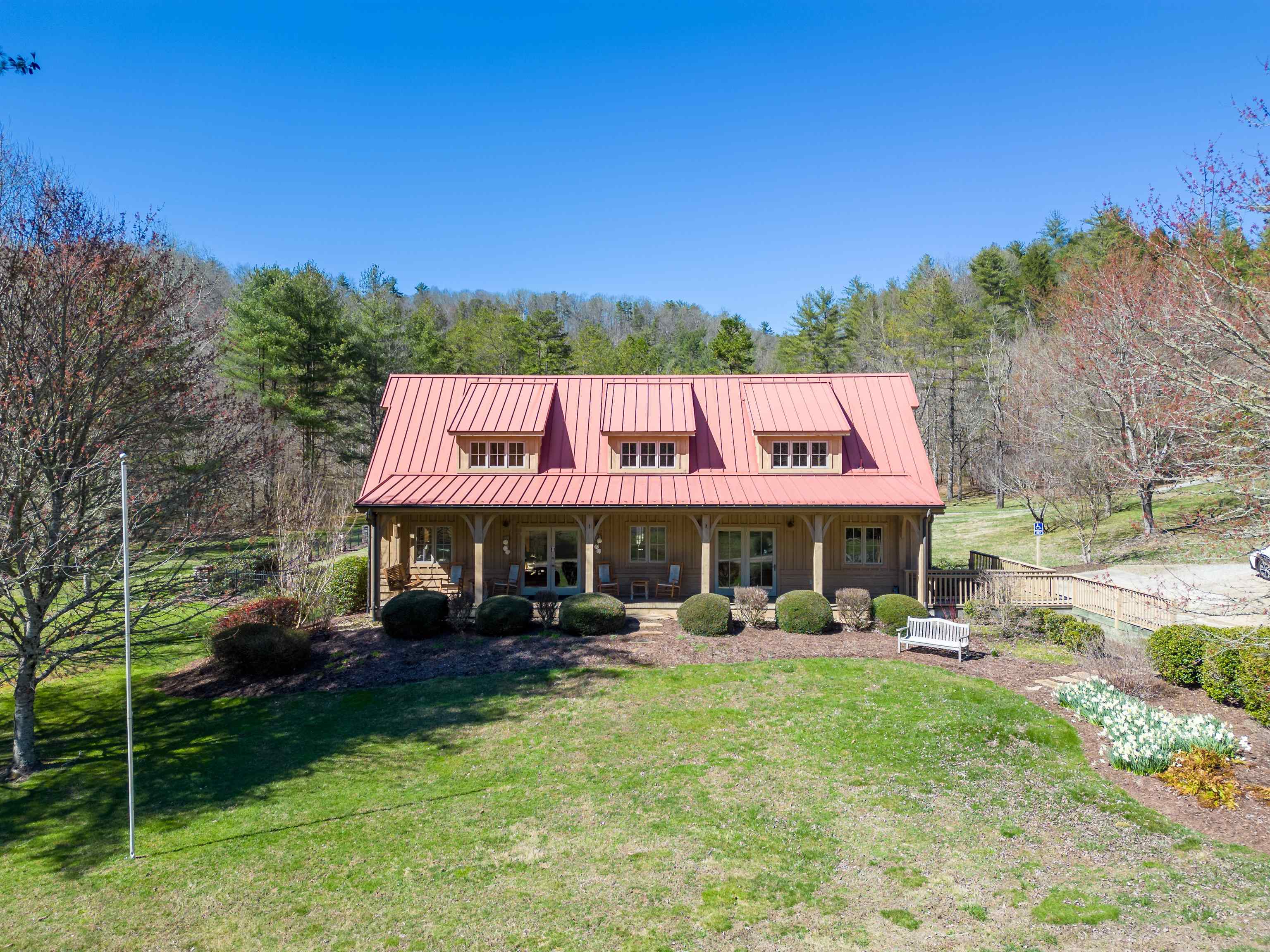 132 Overlook Park Drive, Hendersonville, North Carolina image 12