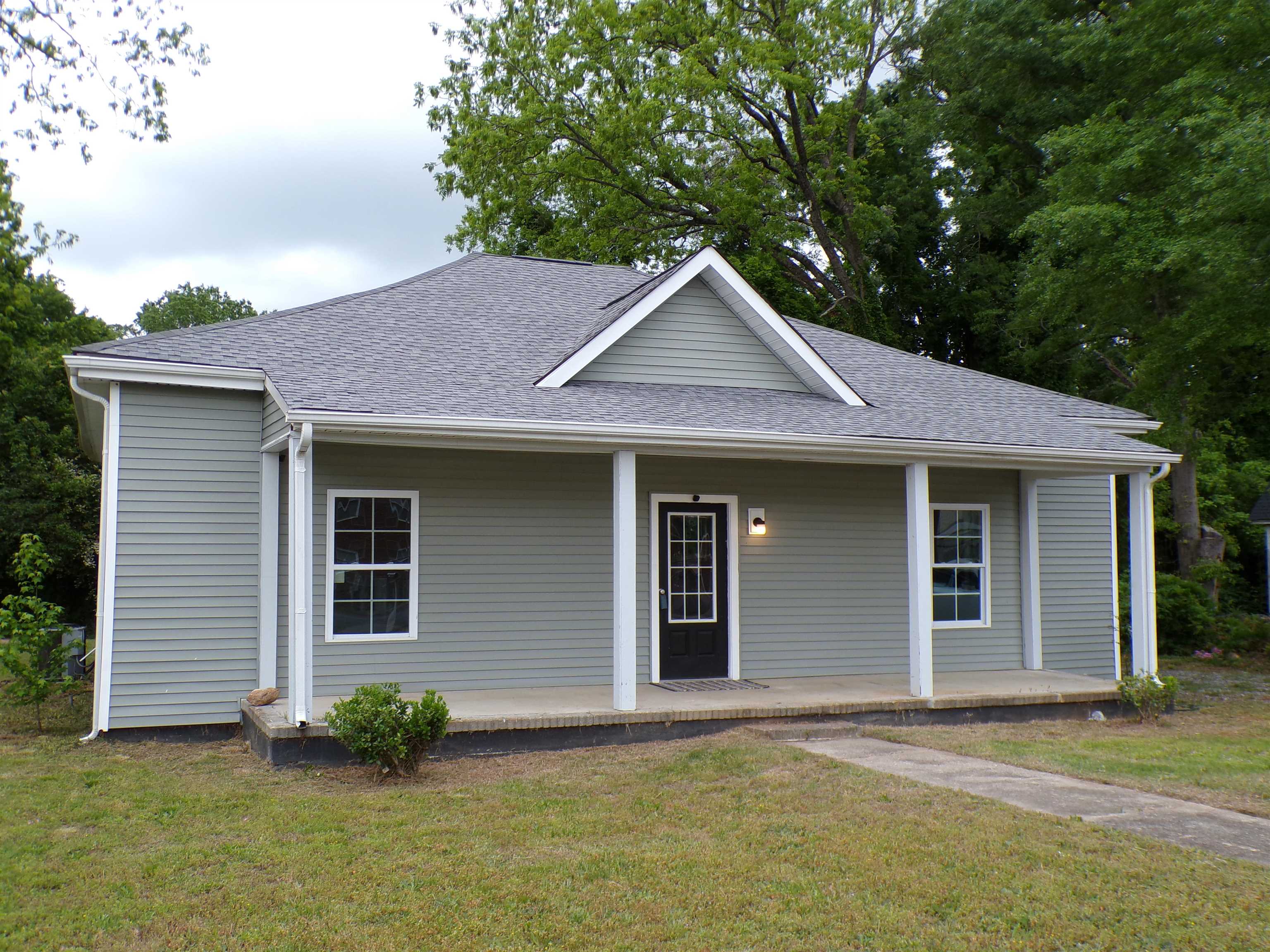 407 Green Street, Belton, South Carolina image 1