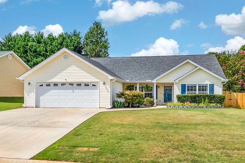 Homes For Sale - 409 Longspur Court<br/> Duncan, SC 29334