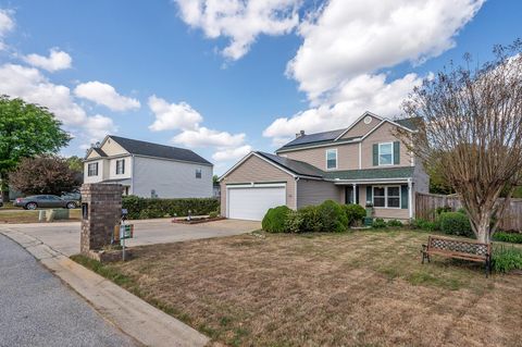 Homes For Sale - 8 Single Oak Court<br/> Fountain Inn, SC 29644