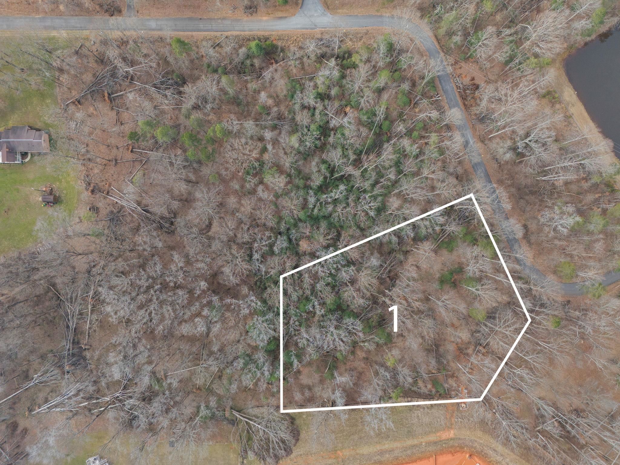 255 Bluebird Lane, Spartanburg, South Carolina image 1