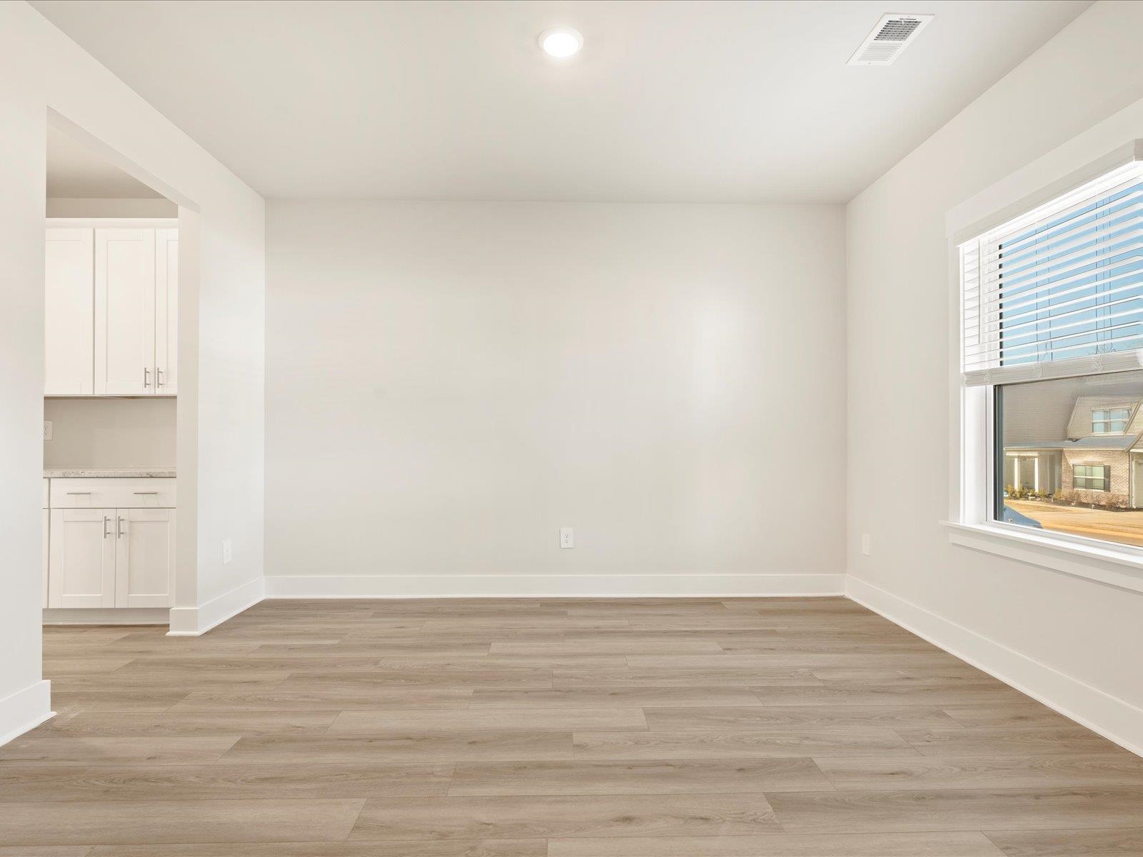 897 Burghley Circle, Greer, South Carolina image 4