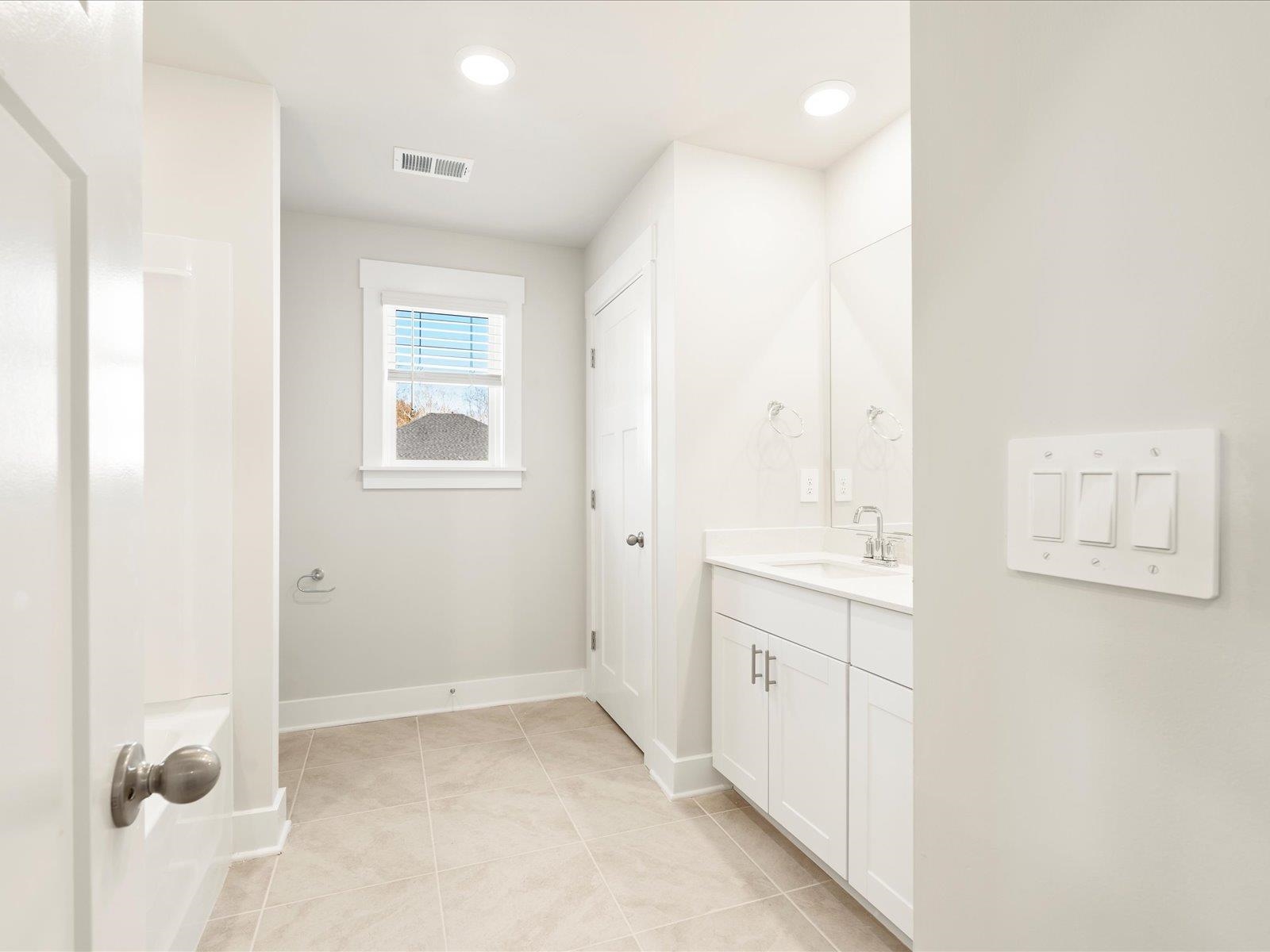 897 Burghley Circle, Greer, South Carolina image 32
