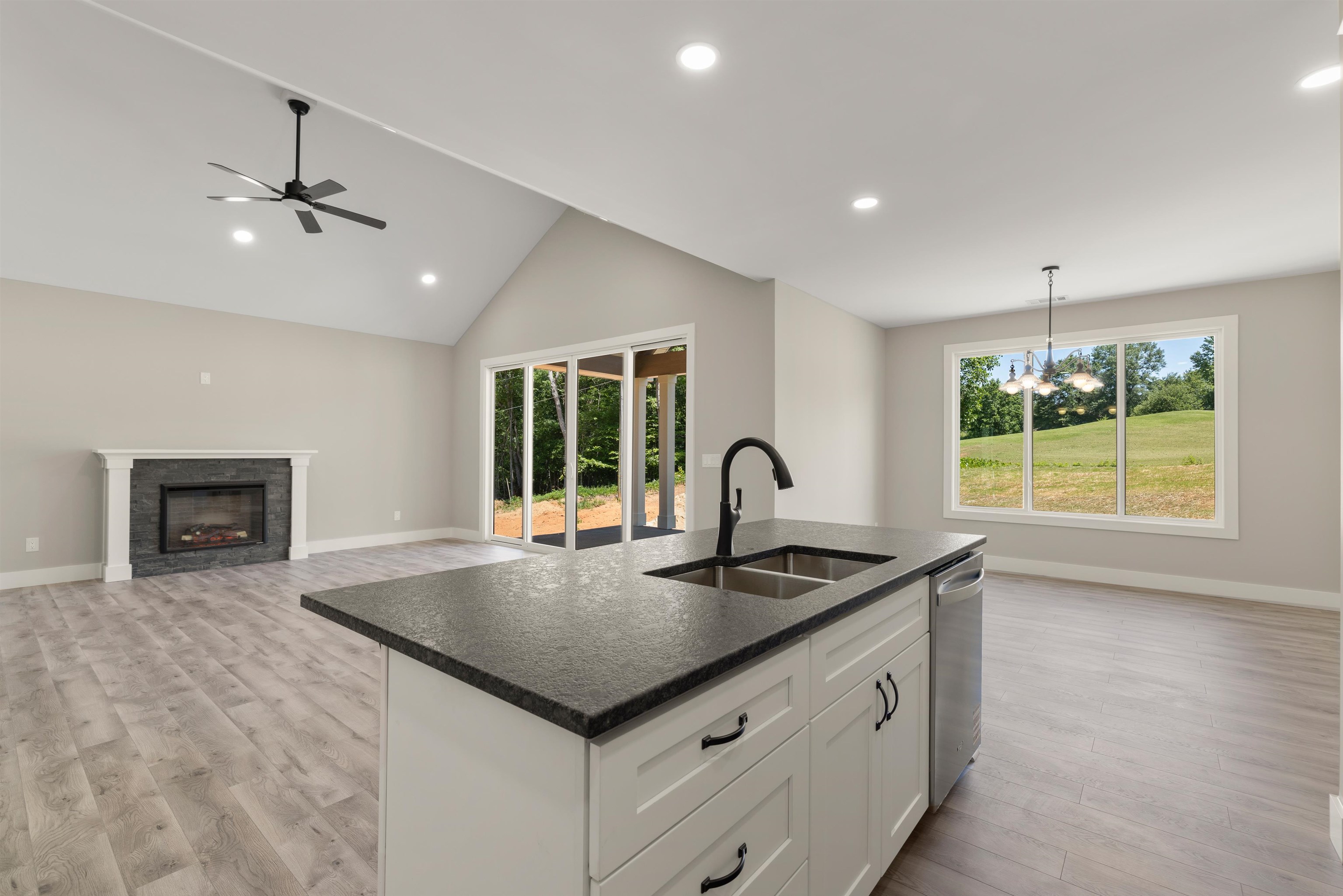 3135 E Croft Circle, Spartanburg, South Carolina image 11