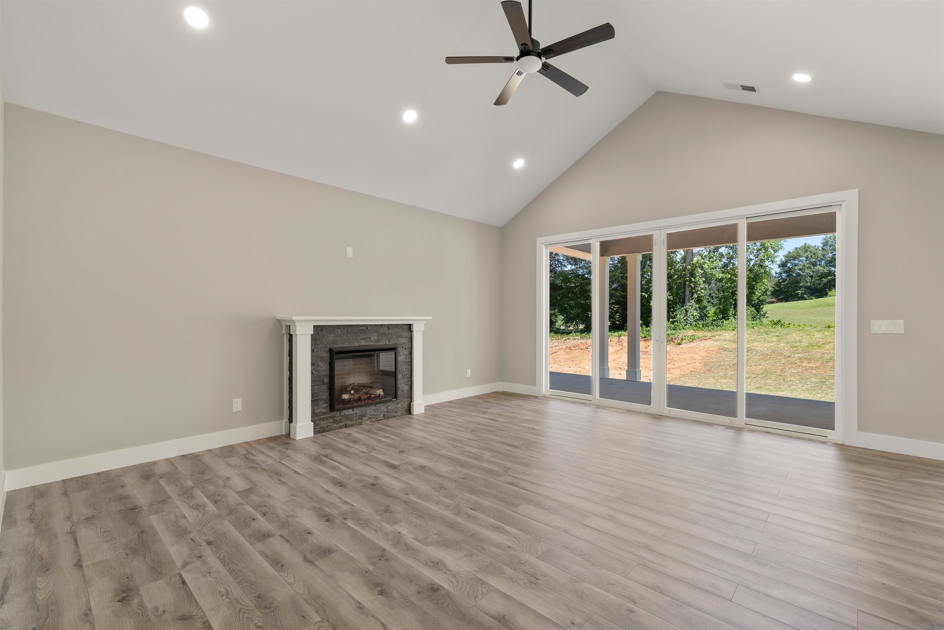3135 E Croft Circle, Spartanburg, South Carolina image 6