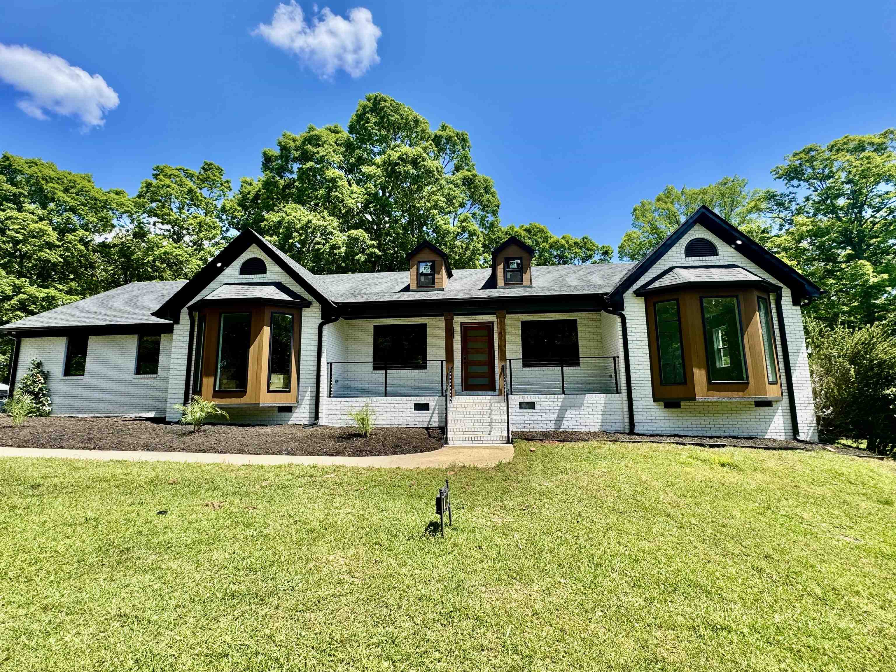 109 Cardinal Drive, Lyman, South Carolina image 1