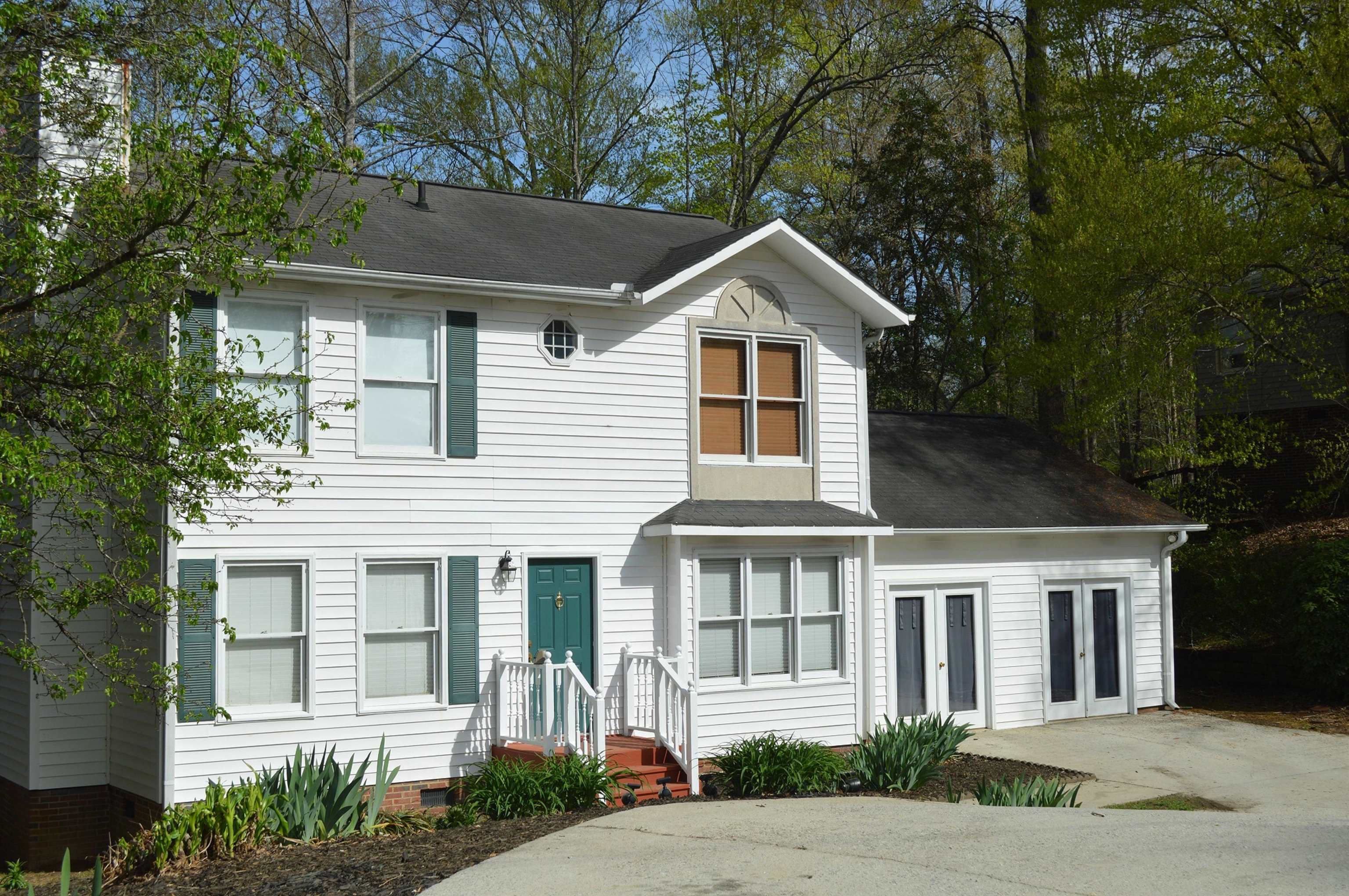 216 Palmetto Circle, Greer, South Carolina image 1